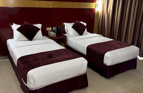 Naif Hotel | Palette Phoenix Hotel