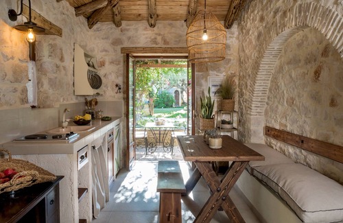 Neromilos Casa | Paliokaliva Village