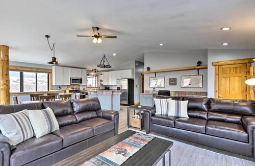 Palisade Cabaña | Palisade Cottage on Orchard - Hike, Bike + More!