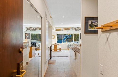 Olympic Valley Apartamento | Palisades Tahoe Lodge Rentals Studio #214