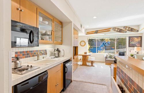 Olympic Valley Apartamento | Palisades Tahoe Lodge Rentals Studio #214