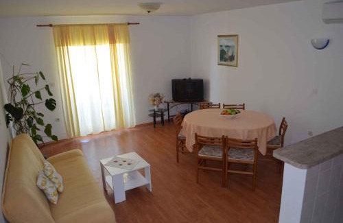 Palit Apartamento | Palit Apartment 2