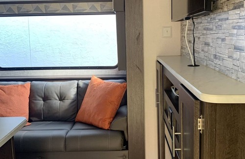 Callaway Casa | Palito's Happy Camper