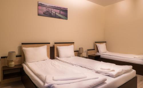 Elena Hotel | Palitsi Dam Complex