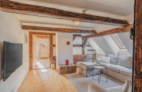 Lipova Casa | Palitz No 17 - venkovské stavení