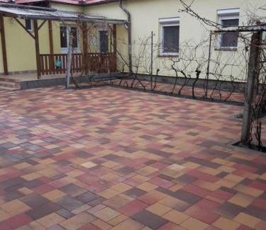 Sarvar Apartamento | Pallósi Ház "A"