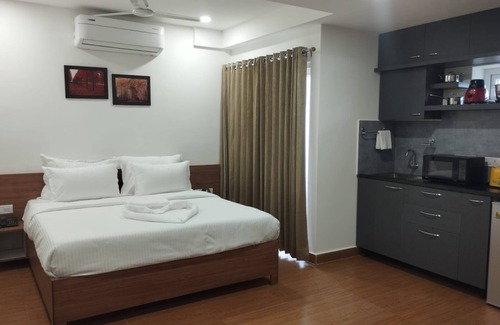 Hyderabad Hotel | Palladium Luxury Suites