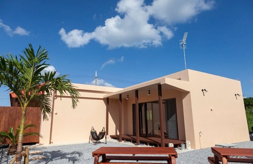 Shoshi Casa | PALM 3 dense avoidance 30 seconds to the sea / Kunigami-gun Okinawa