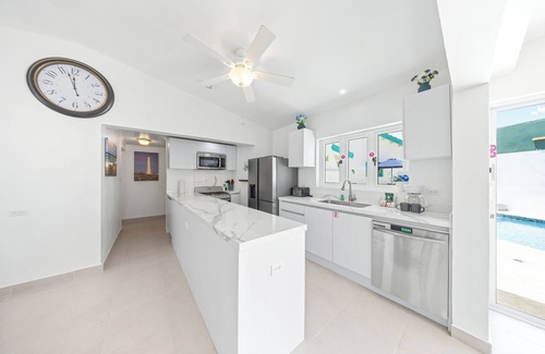 Palm Beach Cabaña | Palm Beach 124