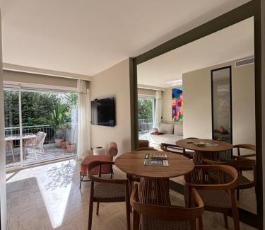 Pointe Croisette Apartamento | Palm Beach front de mer