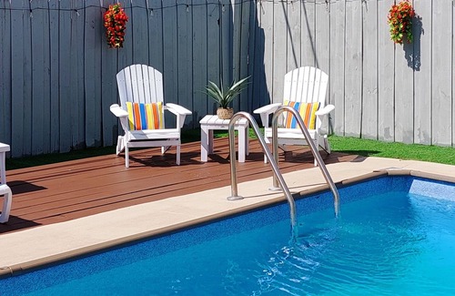 Palm Beach Gardens Casa | Palm Beach Gardens Paradise - HEATED POOL - 4 MILES TO THE BEACH