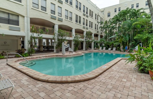Palm Beach - West Palm Beach Condominio | Suite privada de un dormitorio con vista a la isla