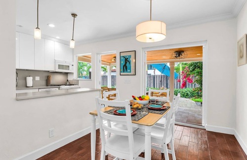 Southside Casa | Palm Beach Retreat w/ Pool + Outdoor Dining & BBQ
