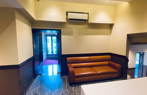 Wellington Pier Hotel | Palm Breeze Hotel - Colaba