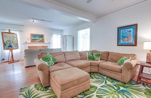 Palm City Casa | Palm City Home with Pool and Florida Room - Near Golf