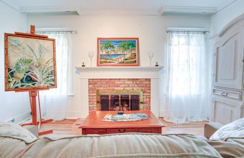 Palm City Casa | Palm City Home with Pool and Florida Room - Near Golf