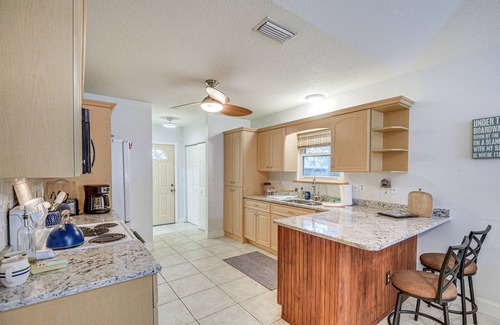 Palm Coast Casa | Palm Coast Vacation Rental < 1 Mi to the Beach!