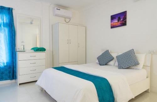 Thulusdhoo Island Casa | Palm Gate Maldives