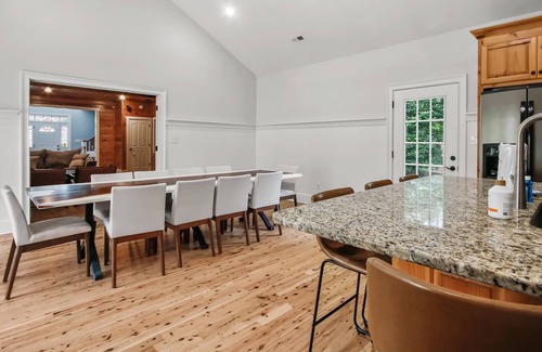 Socastee Casa | Palm & Gem | Luxury home in Myrtle Beach with resort-style pool, outdoor kitchen