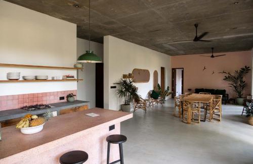 Ahangama Hotel | PALM Hotel