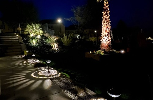 Saarburg Apartamento | Palm oasis, exclusive retreat with pool, sauna and garden, adults only