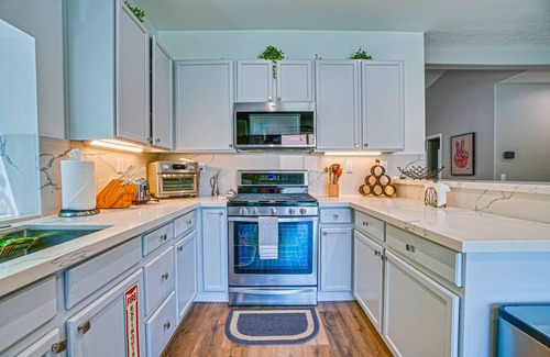 Vista Norte Casa | Palm Oasis: New Reno with Pool