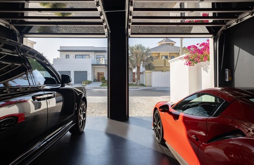 Palm Jumeirah Villa | Palm Paradise- 5BR Villa - Infinity Pool