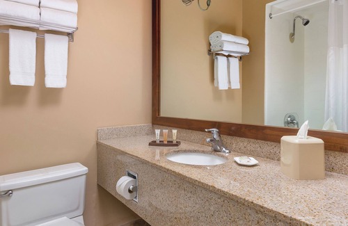 Palm Springs Complejo | Palm Springs, CA: 1BR Condo, Pet-Friendly Resort w / Pool, Golf, Atracciones Cerca