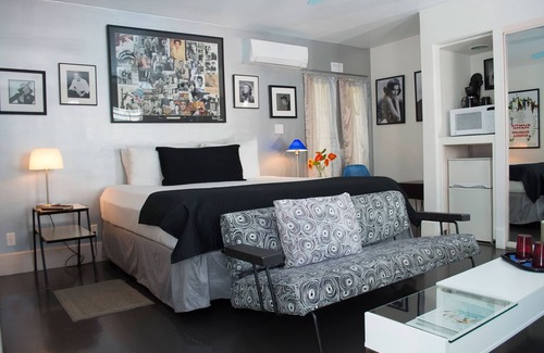 Uptown Design District Casa | Palm Springs Rendezvous