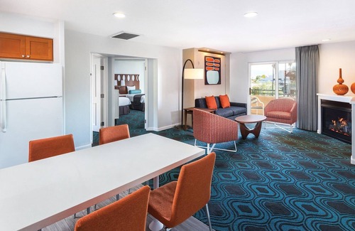 Uptown Design District Complejo | Palm Springs Resort 3bdr