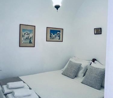 Finikia Casa | Palm Tree Hill