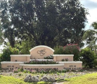 Palm Valley Casa | Palm Valley Country Club Getaway