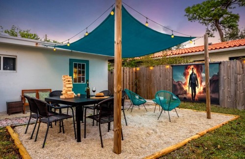 Central Oakland Park Casa | Palm Vista House – Your Ultimate Work Hard Play Hard South Florida Escape!