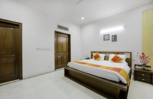 Civil Lines Casa | Palm34