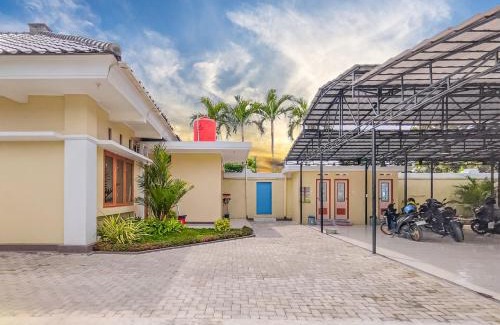 Klaten Selatan Casa | Palma Orchid Room Klaten