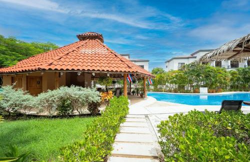 Tamarindo Apartamento | Palmas de Tamarindo 24B