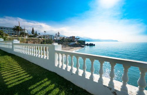 Centro de Nerja Apartamento | PALMERAS 80 MENYBER