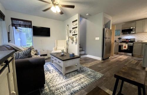Buffalo Soapstone Casa | Palmers Cozy Cottage mountainside getaway