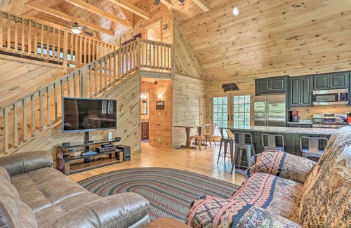 Kresgeville Cabina | ¡NUEVO! Palmerton Cabin w / Game Room ~ 5 Mi to Blue Mtn