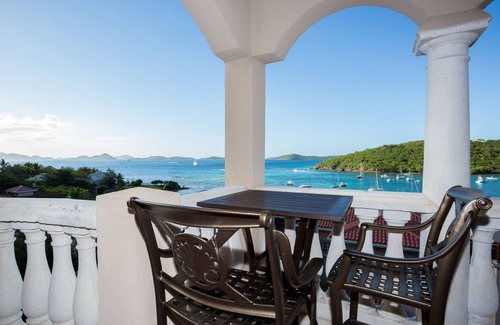 Estate Enighed Condominio | Palmetto en Grande Bay - La mejor vista en Cruz Bay !!