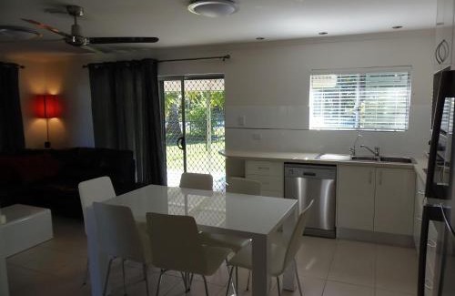 Rainbow Beach Casa | Palmgrove 1 Rainbow Beach