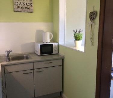 Hilbringen Apartamento | Palmina`s Ferienwohnung