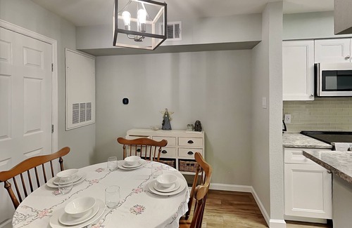 Galveston Condominio | Palms at Cove View 1303 - Relaxing Palms