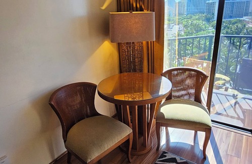 Waikiki Apartamento | Palms at Waikiki by Tropical Escapes