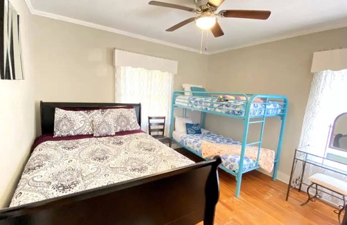 Hattiesburg Casa | Palms Midtown Getaway, Great Location!