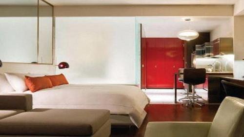 Las Vegas Apartamento | Palms Place Beautiful 51st Floor with Mountain Views