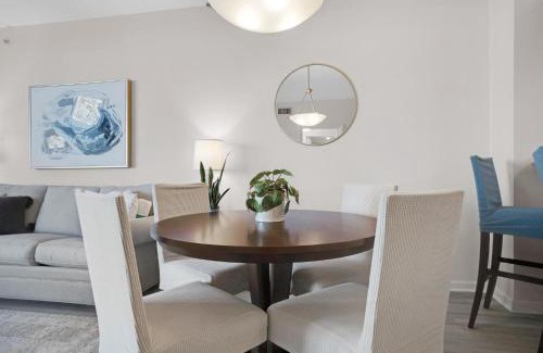 Fort Walton Beach - Destin Casa | Palms Resort #1405 Jr 2BR