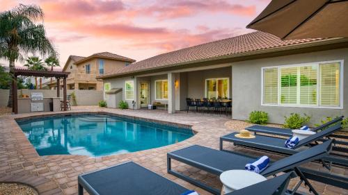 Arabian Crest Casa | Palo Santo by AvantStay Contemporary Scottsdale Home w Great Outdoor Space Pool