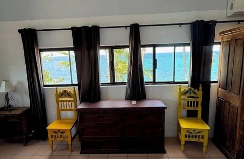 Buenavista Apartamento | Paloma Jr. Suites 2nd Floor 2-rooms -patio & ocean view