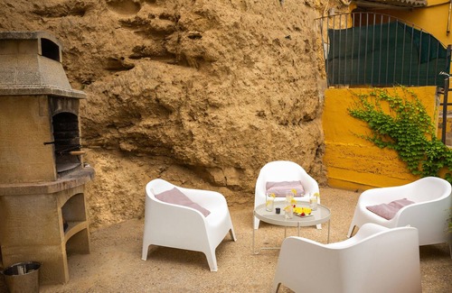 Valtierra Cabaña | Cuevas Rurales Bardeneras Palomar 5-7 personas, terraza y barbacoa